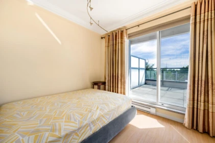 Bedroom 3 Photo of 419 8480 Granville Avenue, Richmond, BC