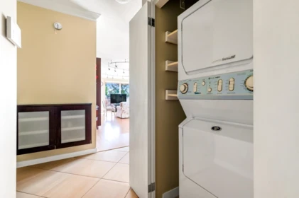 Guest Bathroom Photo of 419 8480 Granville Avenue, Richmond, BC