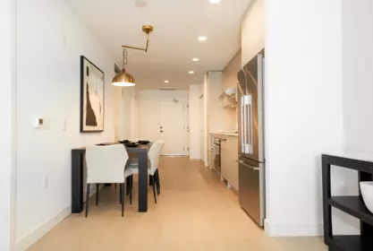 358 422 E 3rd Street, North Vancouver, BC, North Vancouver — Apartment/Condo for sale