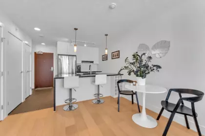 Primary Bedroom Photo of 2102 888 Homer Street, Vancouver, BC
