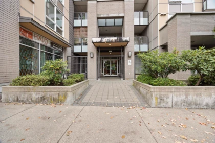 319 85 Eighth Avenue, New Westminster, BC, New Westminster — Apartment/Condo for sale
