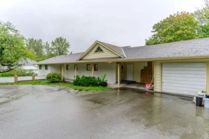 8726 Chilliwack Mountain Road, Chilliwack, BC, Chilliwack — Single Family Residence for sale