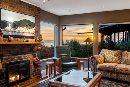 2215 Chairlift Road, West Vancouver, BC, West vancouver — Single Family Residence for sale