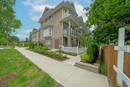 6 5780 174 Street, Surrey, BC, Surrey — Townhouse for sale
