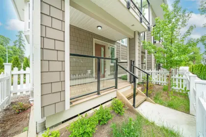 6 5780 174 Street, Surrey, BC, Surrey — Townhouse for sale