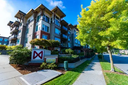 306 33538 Marshall Road, Abbotsford, BC, Abbotsford — Apartment/Condo for sale