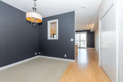 306 33538 Marshall Road, Abbotsford, BC, Abbotsford — Apartment/Condo for sale