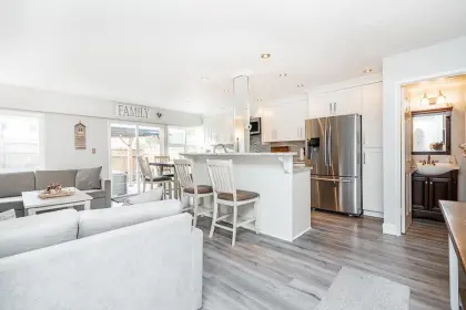 108 15245 105 Avenue, Surrey, BC, Surrey — Townhouse for sale