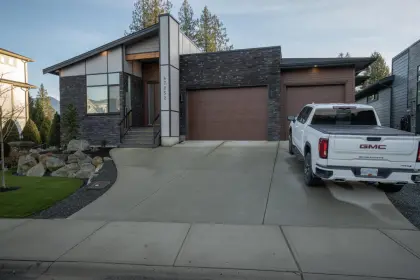 47252 Swallow Place, Chilliwack, BC, Chilliwack — Single Family Residence for sale