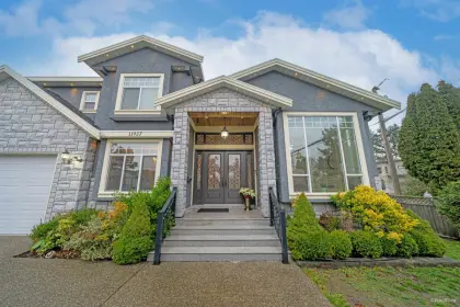 11927 92 Avenue, Delta, BC, Delta — Single Family Residence for sale