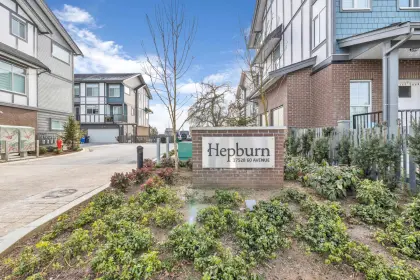 24 17528 60 Avenue, Surrey, BC, Surrey — Townhouse for sale