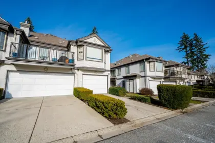 48 15840 84 Avenue, Surrey, BC, Surrey — Townhouse for sale