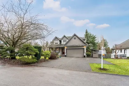 18225 98 Avenue, Surrey, BC, Surrey — Single Family Residence for sale