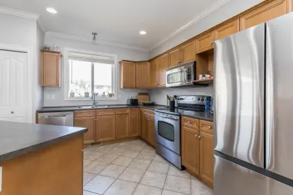 5073 Teskey Road, Chilliwack, BC, Chilliwack — Single Family Residence for sale