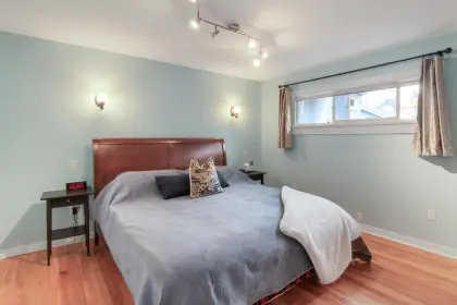 1205 Seventh Avenue, New Westminster, BC, New westminster — Single Family Residence for sale