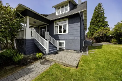 2053 St. Andrews Avenue, North Vancouver, BC, North vancouver — Single Family Residence for sale