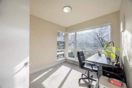Breakfast Nook Photo of 79 16222 23a Avenue, Surrey, BC