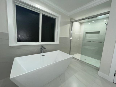 Entry Foyer Photo of 11022 241a Street, Maple Ridge, BC