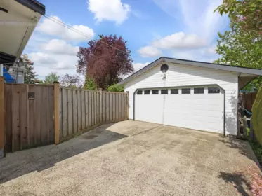 217 Sandringham Avenue, New Westminster, BC, New westminster — Single Family Residence for sale