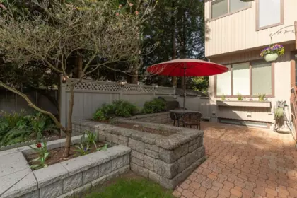 4754 Laurelwood Place, Burnaby, BC, Burnaby — Townhouse for sale