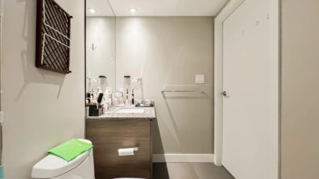 Primary Bathroom Photo of 2705 488 SW Marine Drive, Vancouver, BC