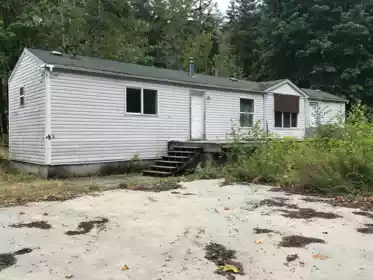 68451 Othello Road, Hope, BC, Mission — 2 bed manufactured on land for sale