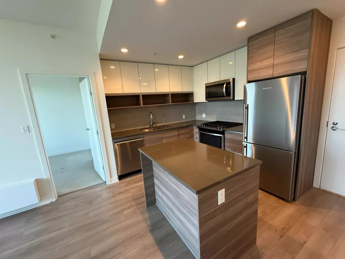 Breakfast Nook Photo of 609 8850 University Crescent, Burnaby, BC