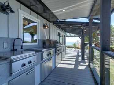 Staircase Photo of 3177 Beach Avenue, Roberts Creek, BC