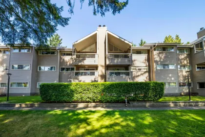 212 932 Robinson Street, Coquitlam, BC, Coquitlam — Apartment/Condo for sale