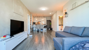 327 9366 Tomicki Avenue, Richmond, BC