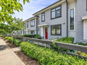 54 15255 Sitka Drive, Surrey, BC, Surrey — Townhouse for sale