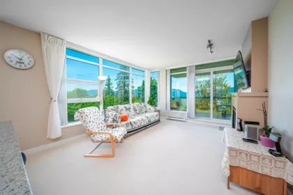 701 9222 University Crescent, Burnaby, BC, Burnaby — Apartment/Condo for sale