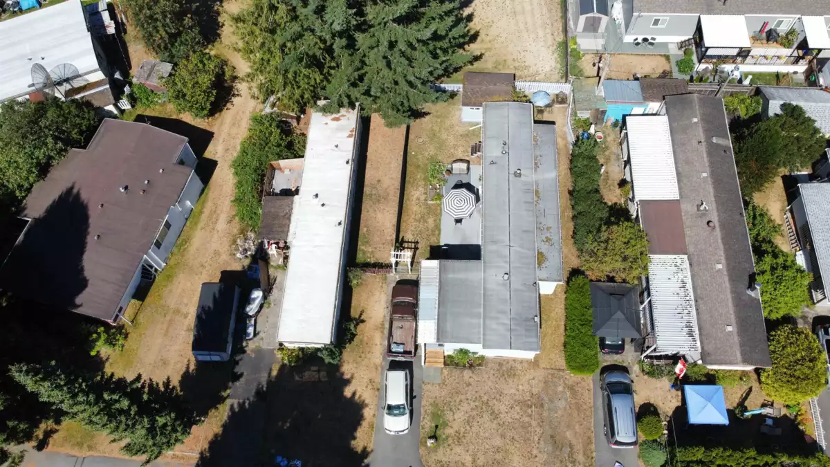 Garage Interior Photo of 53 46484 Chilliwack Lake Road, Chilliwack, BC