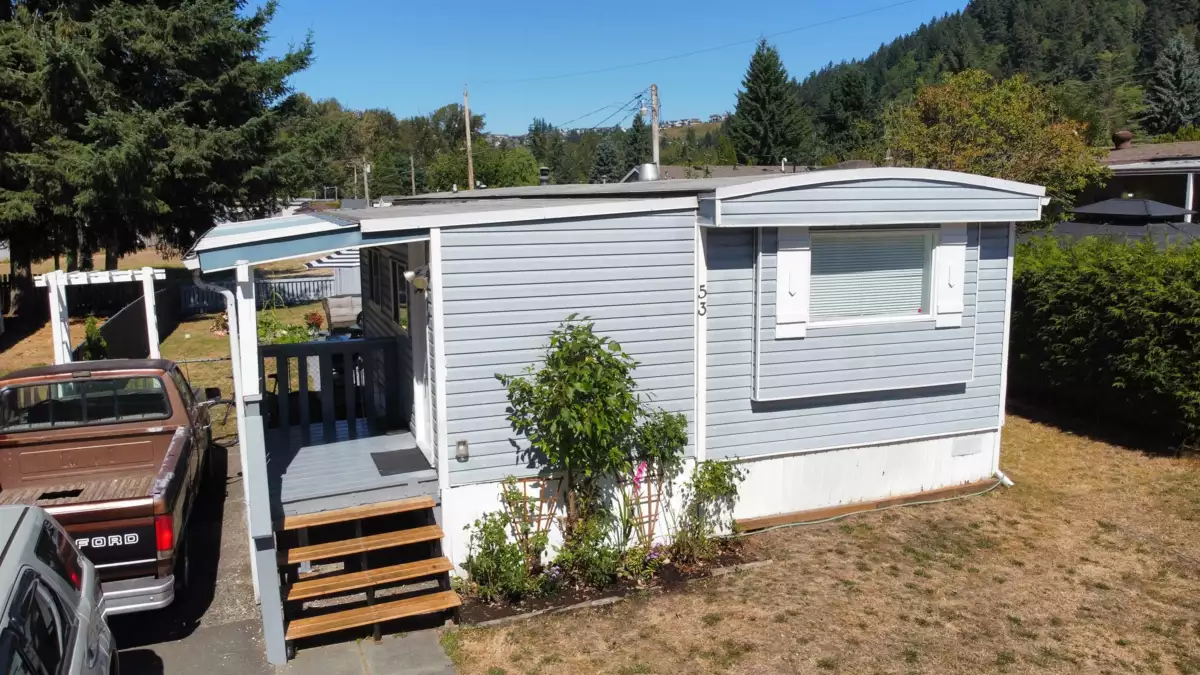 Powder Room Photo of 53 46484 Chilliwack Lake Road, Chilliwack, BC