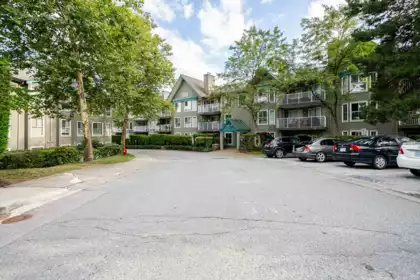 303 15140 108 Avenue, Surrey, BC, Guildford — 2 bed apartment/condo for sale