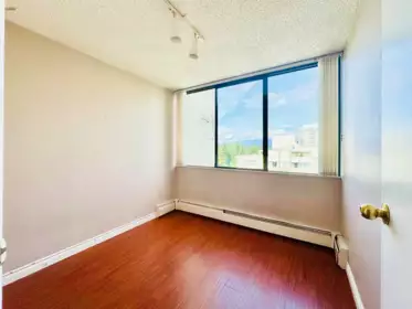 Walk-In Closet Photo of 1704 4105 Maywood Street, Burnaby, BC