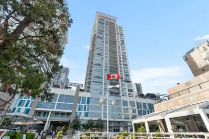2711 908 Quayside Drive, New Westminster, BC, New Westminster — Apartment/Condo for sale