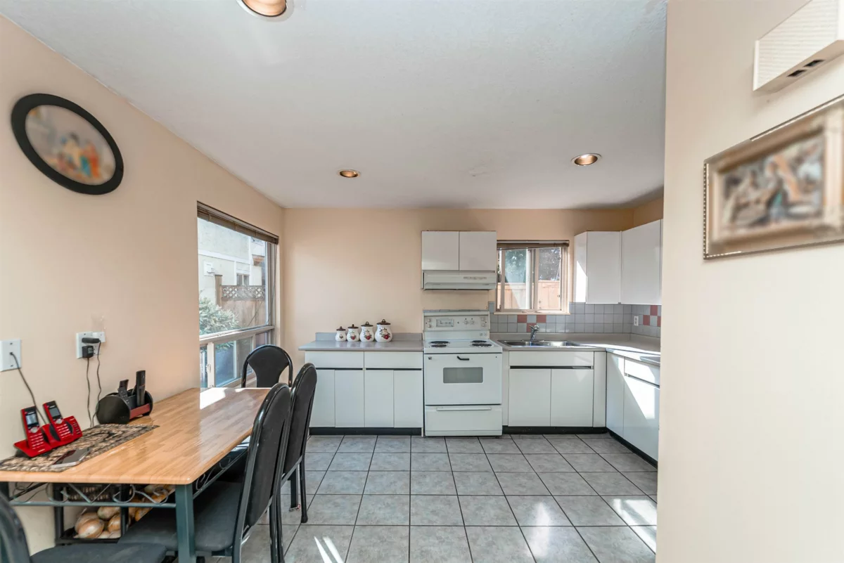 Bedroom 2 Photo of 31 3075 Trethewey Street, Abbotsford, BC
