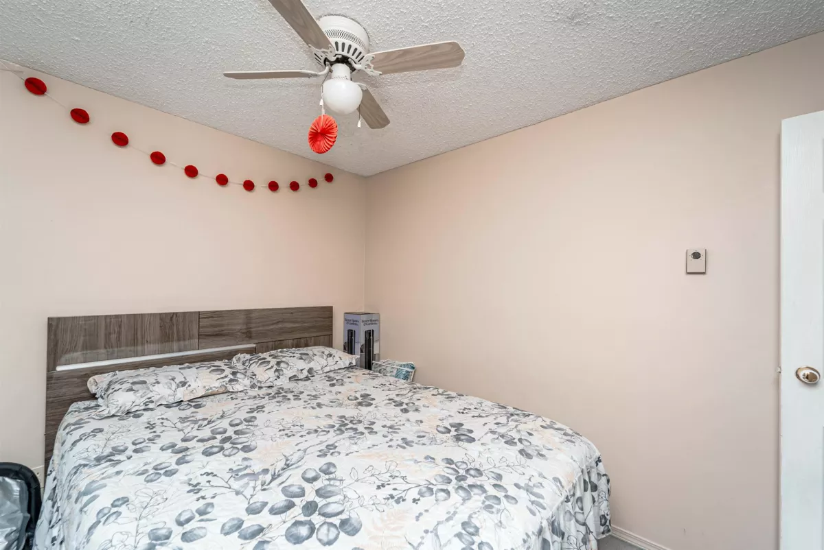 Laundry Room Photo of 31 3075 Trethewey Street, Abbotsford, BC