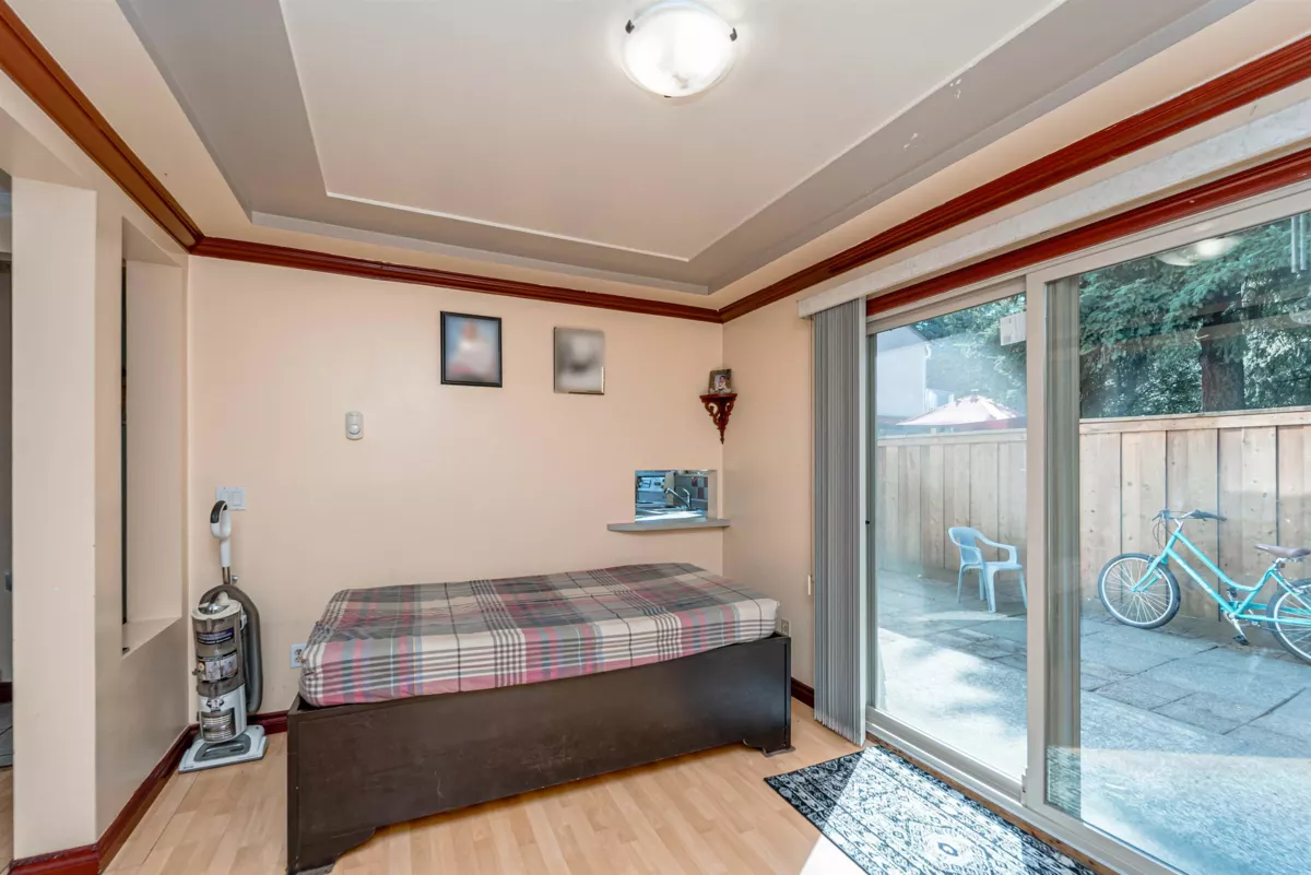 Powder Room Photo of 31 3075 Trethewey Street, Abbotsford, BC