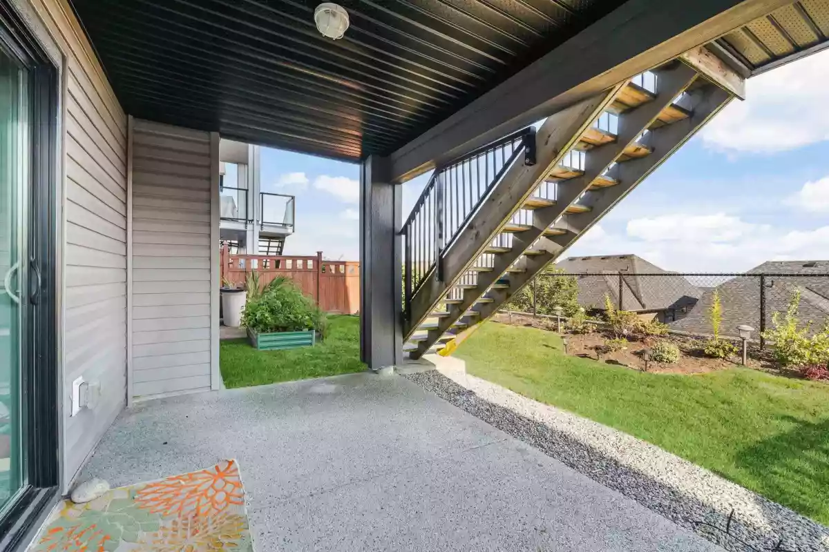 Community Amenities Photo (Clubhouse) of 1419 Strawline Hill Street, Coquitlam, BC