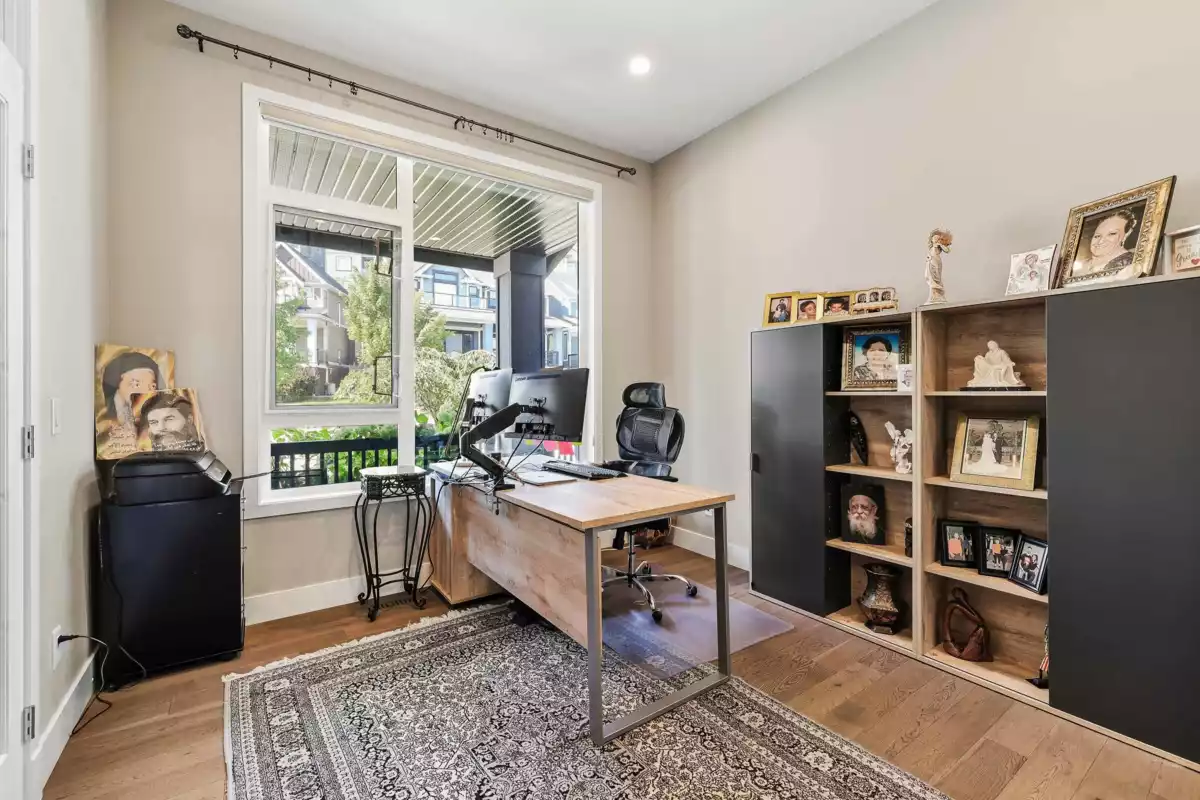 Family Room Photo of 1419 Strawline Hill Street, Coquitlam, BC