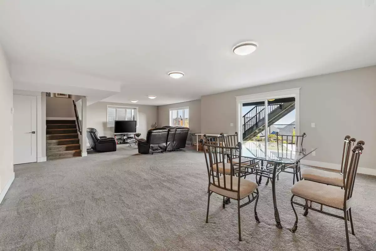 Outdoor Kitchen Photo of 1419 Strawline Hill Street, Coquitlam, BC