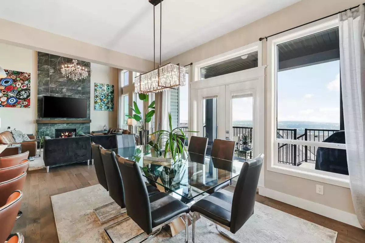 Powder Room Photo of 1419 Strawline Hill Street, Coquitlam, BC