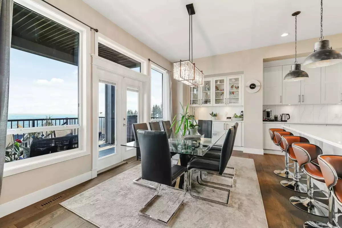 Primary Bathroom Photo of 1419 Strawline Hill Street, Coquitlam, BC