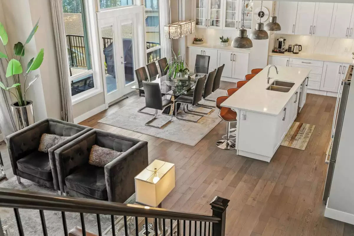 Primary Bedroom Photo of 1419 Strawline Hill Street, Coquitlam, BC