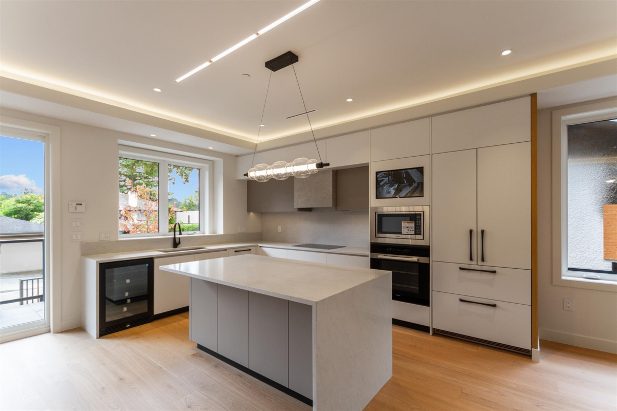 Dining Area Photo of 2022 Nanton Avenue, Vancouver, BC