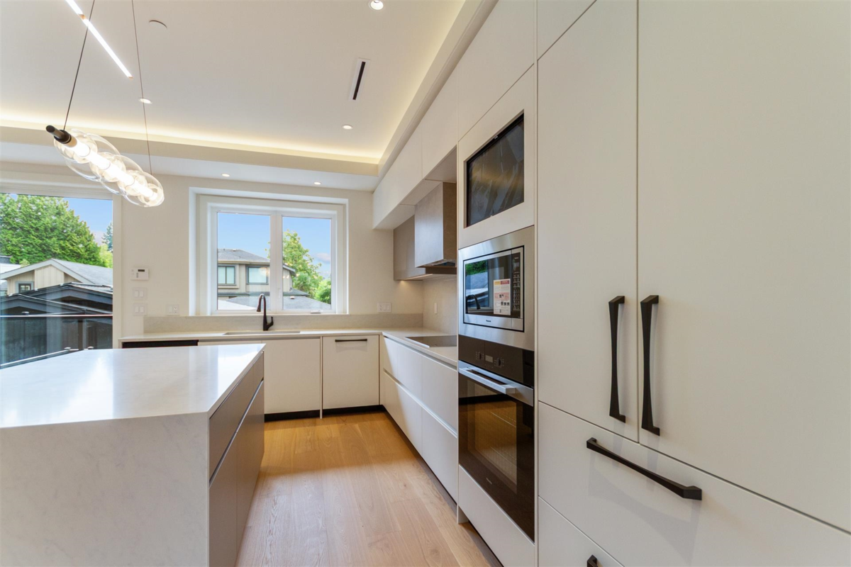 Kitchen Island Photo of 2022 Nanton Avenue, Vancouver, BC