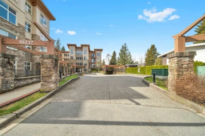 404 10237 133 Street, Surrey, BC, Surrey — Apartment/Condo for sale