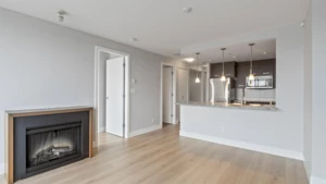 806 2959 Glen Drive, Coquitlam, BC